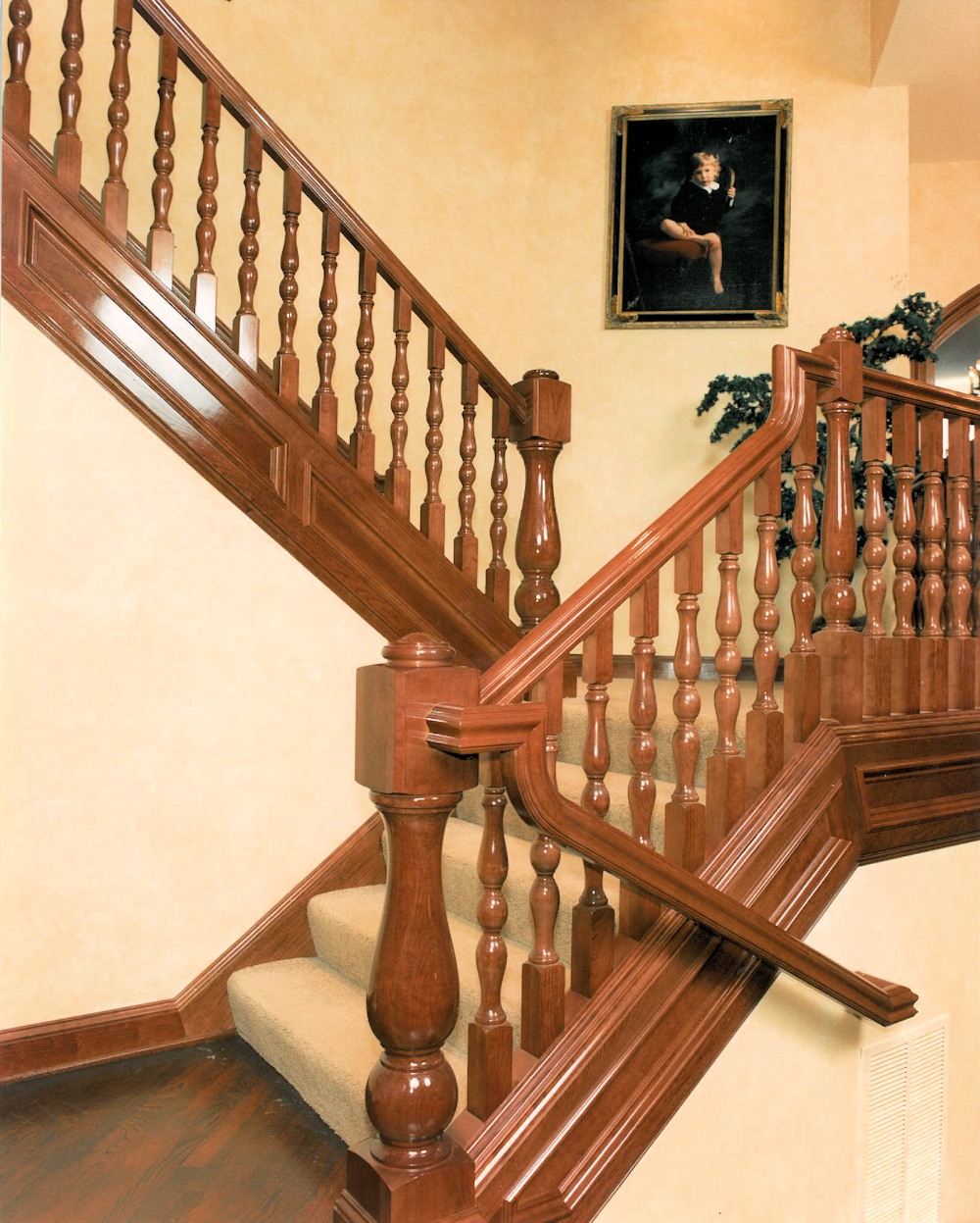 Oregon Jewel 1994 - staircase - Bernard Custom Homes - Street of Dreams.